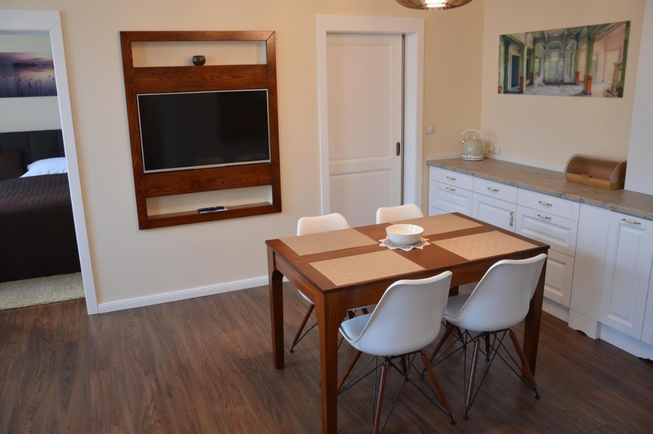M2-Apartment Szombathely Bagian luar foto