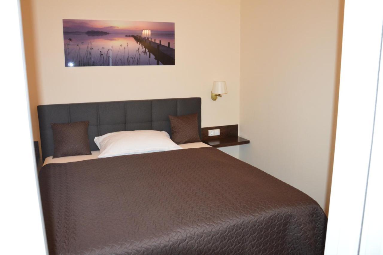 M2-Apartment Szombathely Bagian luar foto
